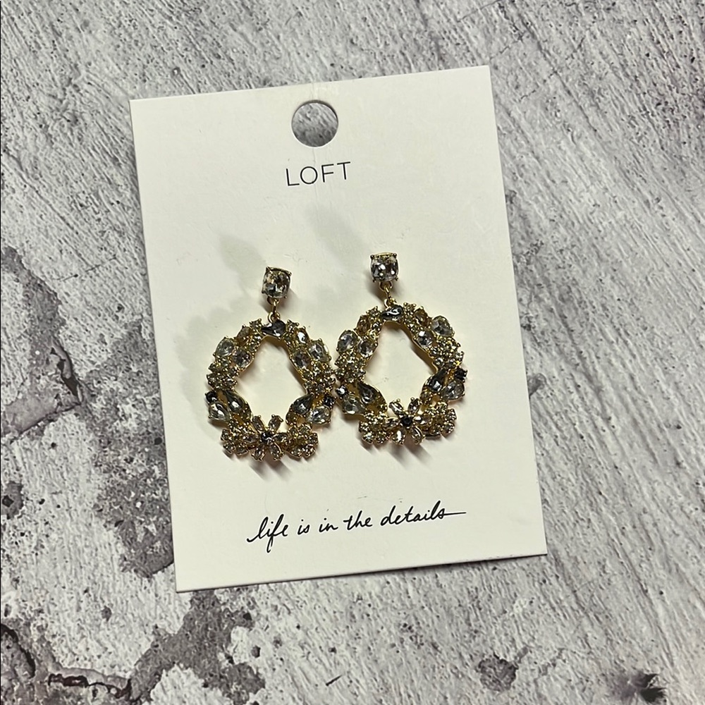 NWT LOFT Floral Crystal Dangle Drop Earrings